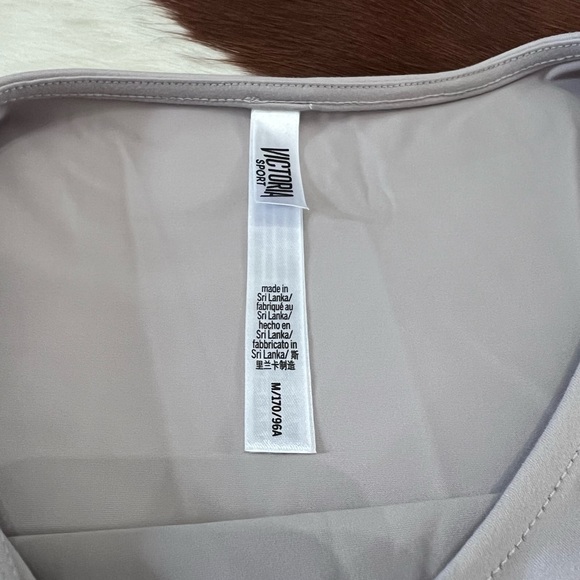 LIKE NEW VS Sport Stretch Crop in Purple Grey *matching bottoms sold separate! - Picture 3 of 6